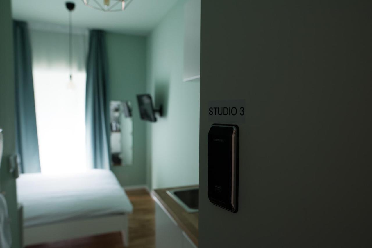 S&L1 Republic Zagreb Center Apartment ภายนอก รูปภาพ